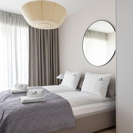 Yacht Park With Sea View By Lion Apartments Gdynia Exteriör bild